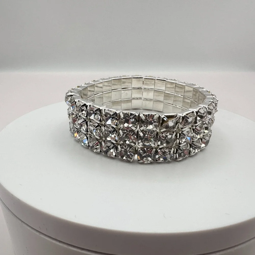 Vintage 90s Silver Tone Rhinestone Cuff Bracelet Women's Classic Jewelry